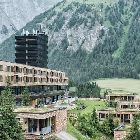 Gradonna Mountain Resort Chalets & Hotel Kals am Grossglockner Exterior photo